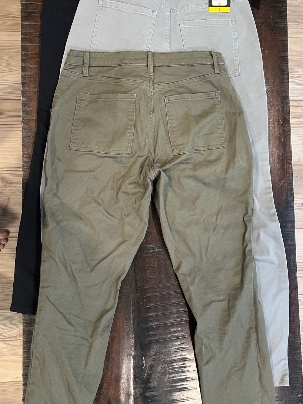 Banana Republic Olive Straight-Leg Women's Pants